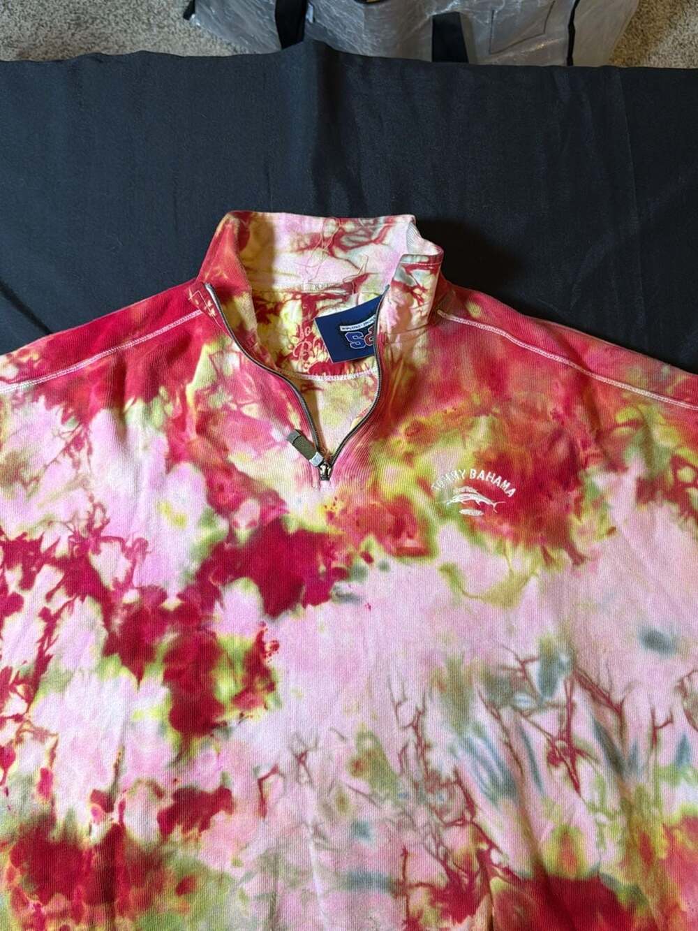 Tommy Bahama Custom Ice-Dyed Tie Dye 1/4 Zip Sweatshirt Pullover - Picture 2 of 10